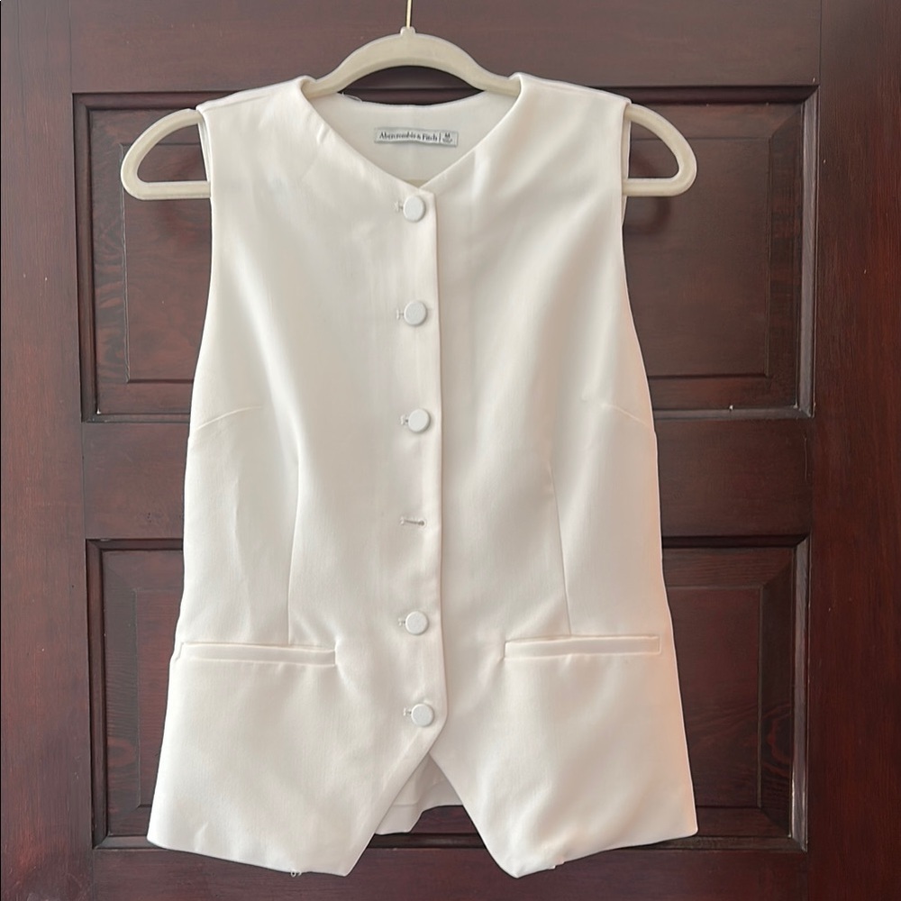 Abercrombie cream vest top